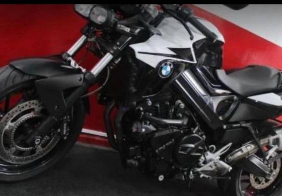 BMW F 800 R BMW F 800 R